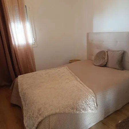 Holiday home Casinha Da *